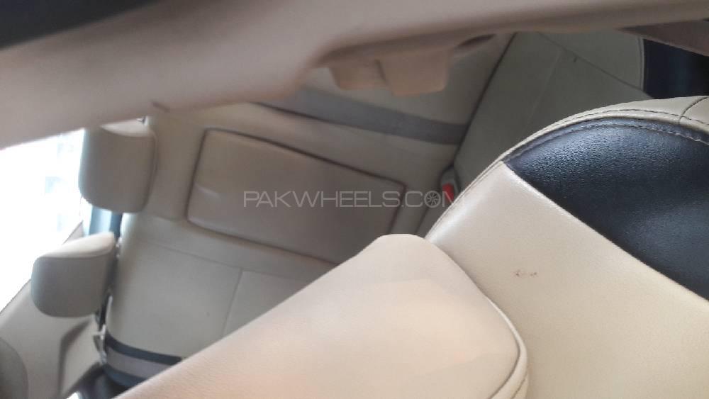 Toyota Corolla 2015 for Sale in Sargodha Toyota Corolla 2015 for Sale in Sargodha Image-16