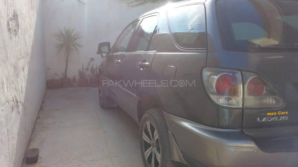 Toyota Harrier 2002 for Sale in Rahim Yar Khan Toyota Harrier 2002 for Sale in Rahim Yar Khan Image-12