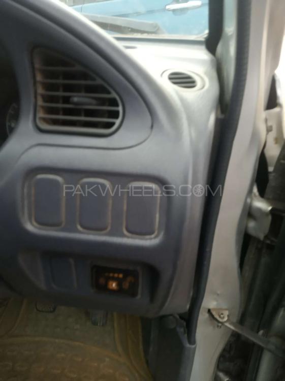 ڈائیہاتسو کیور 2005 for Sale in گجرانوالہ ڈائیہاتسو کیور 2005 for Sale in گجرانوالہ Image-9