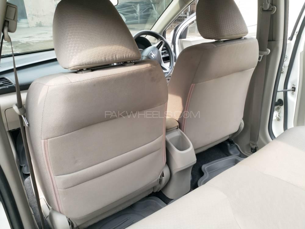 Honda City 2014 for Sale in Lahore Honda City 2014 for Sale in Lahore Image-9