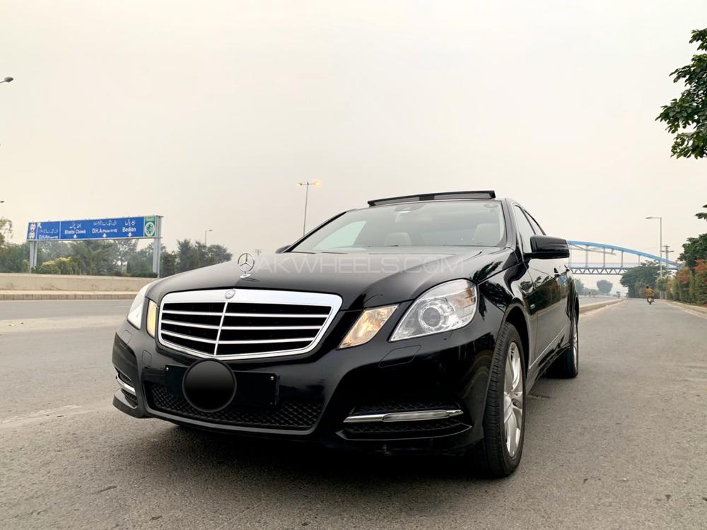 Mercedes Benz E Class 2012 for Sale in Lahore Mercedes Benz E Class 2012 for Sale in Lahore Image-4