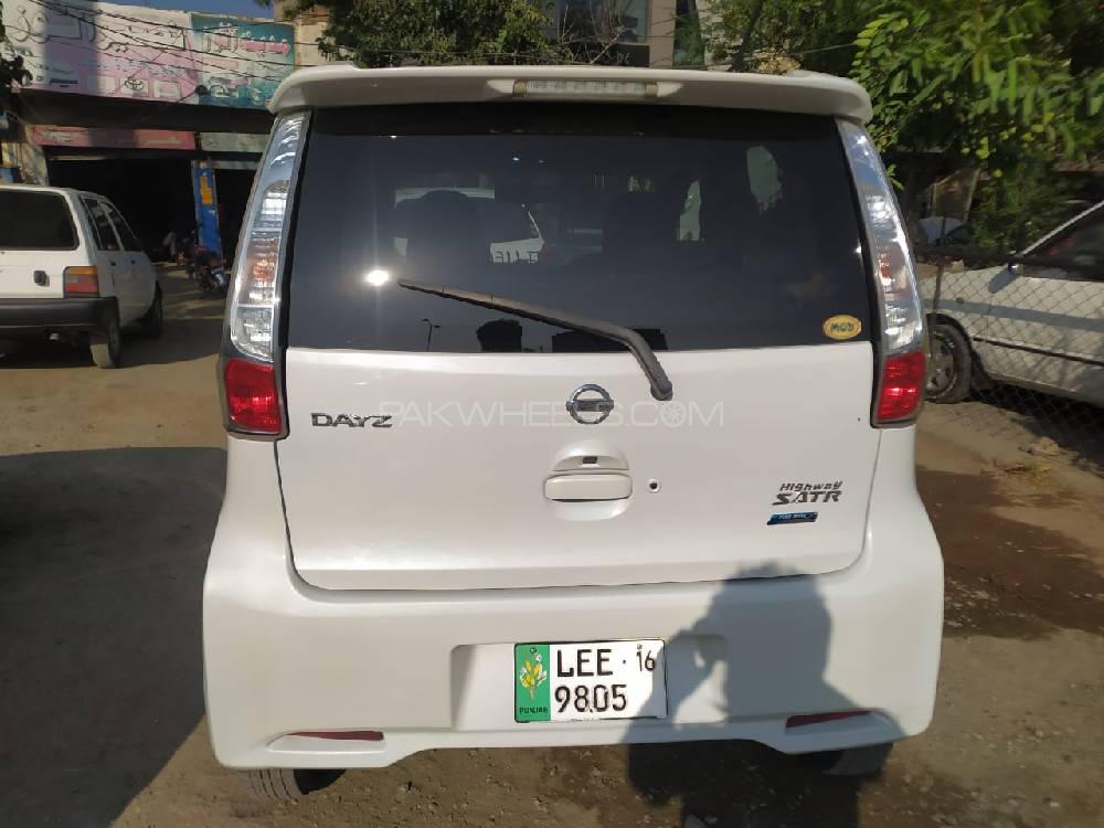 Nissan Dayz Highway Star 2016 for Sale in Rawalpindi Nissan Dayz Highway Star 2016 for Sale in Rawalpindi Image-2