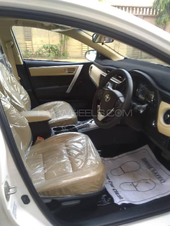Toyota Corolla 2018 for Sale in Karachi Toyota Corolla 2018 for Sale in Karachi Image-8