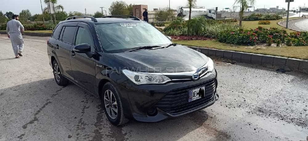 Toyota Corolla Fielder 2015 for Sale in Peshawar Toyota Corolla Fielder 2015 for Sale in Peshawar Image-3