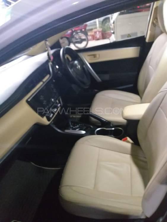 Toyota Corolla 2018 for Sale in Islamabad Toyota Corolla 2018 for Sale in Islamabad Image-6