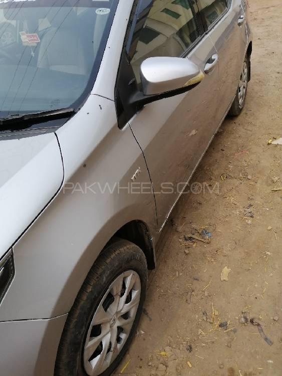 Toyota Corolla 2015 for Sale in Sadiqabad Toyota Corolla 2015 for Sale in Sadiqabad Image-5