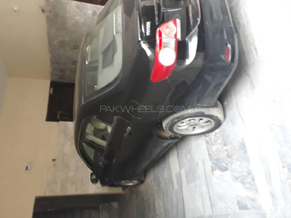 Toyota Corolla 2013 for Sale in Lahore Toyota Corolla 2013 for Sale in Lahore Image-2