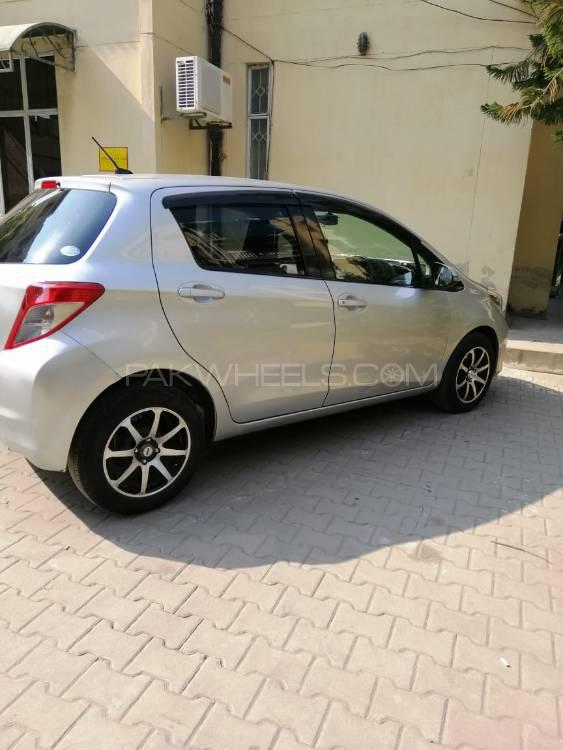 Toyota Vitz 2011 for Sale in Lahore Toyota Vitz 2011 for Sale in Lahore Image-11