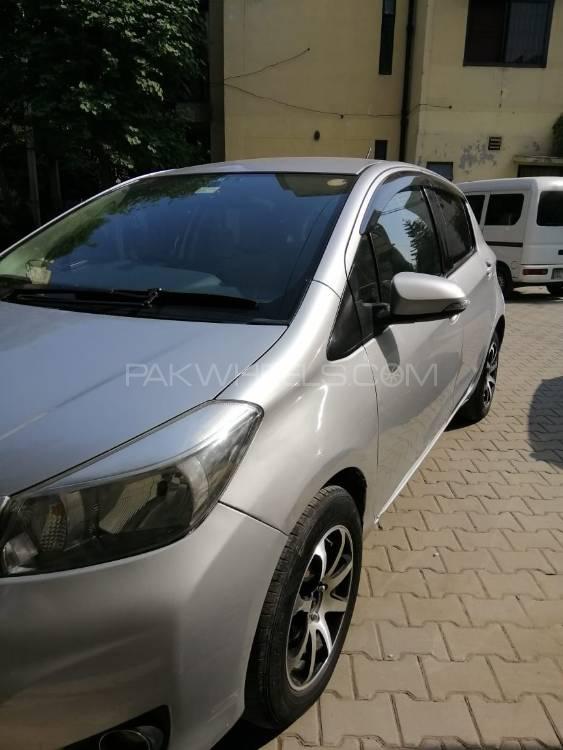 Toyota Vitz 2011 for Sale in Lahore Toyota Vitz 2011 for Sale in Lahore Image-15