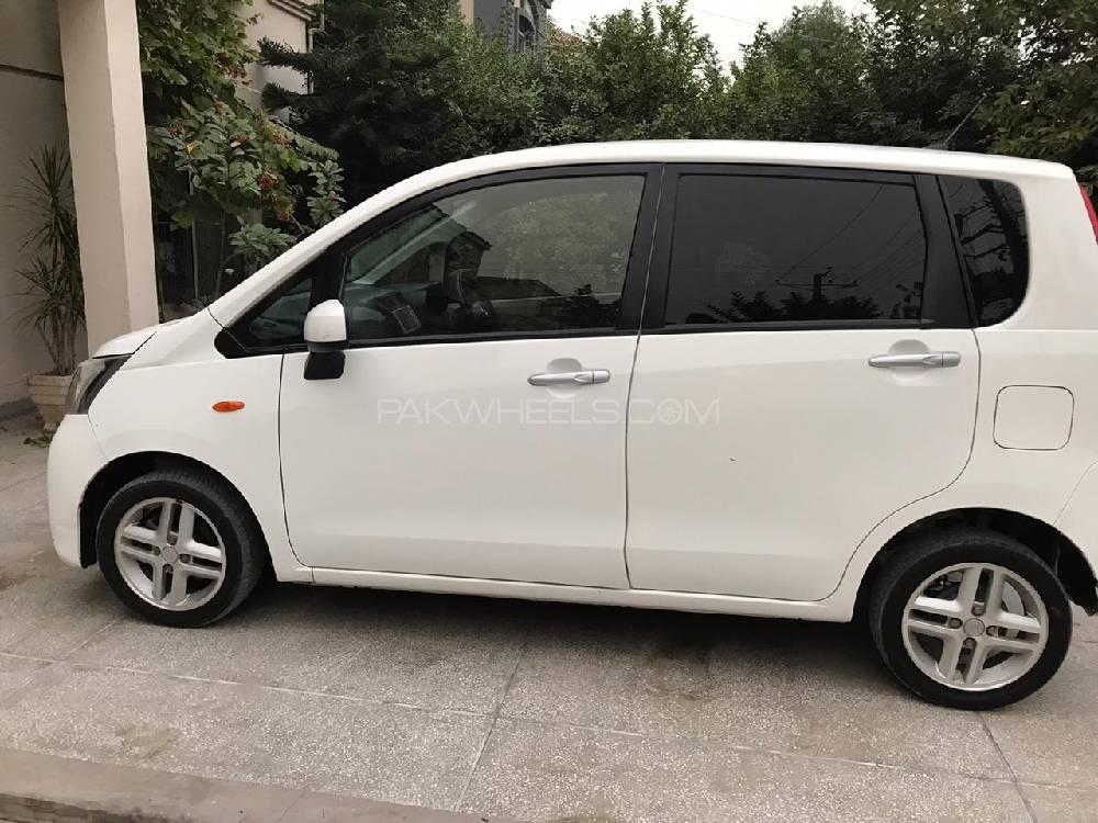 Daihatsu Move 2014 for Sale in Lahore Daihatsu Move 2014 for Sale in Lahore Image-4