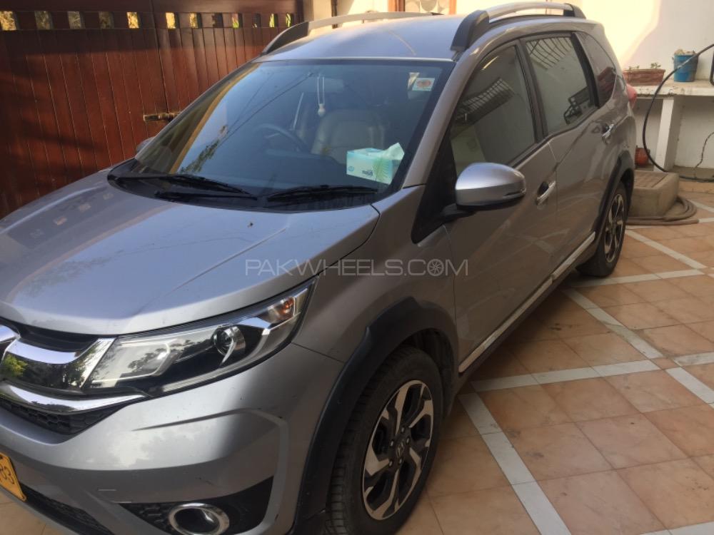 Honda BR-V 2017 for Sale in Karachi Honda BR-V 2017 for Sale in Karachi Image-2