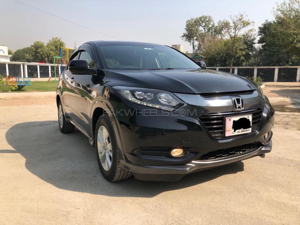 Honda Vezel 2014 for Sale in Islamabad Honda Vezel 2014 for Sale in Islamabad Image-3