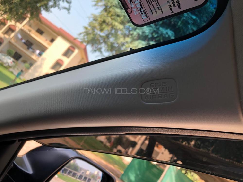 Honda Vezel 2014 for Sale in Islamabad Honda Vezel 2014 for Sale in Islamabad Image-15