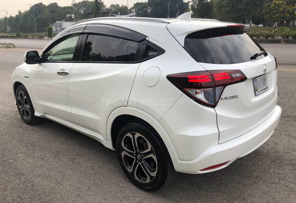 Honda Vezel 2016 for Sale in Islamabad Honda Vezel 2016 for Sale in Islamabad Image-5