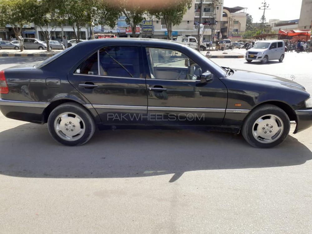 Mercedes Benz C Class 1997 for Sale in Karachi Mercedes Benz C Class 1997 for Sale in Karachi Image-7