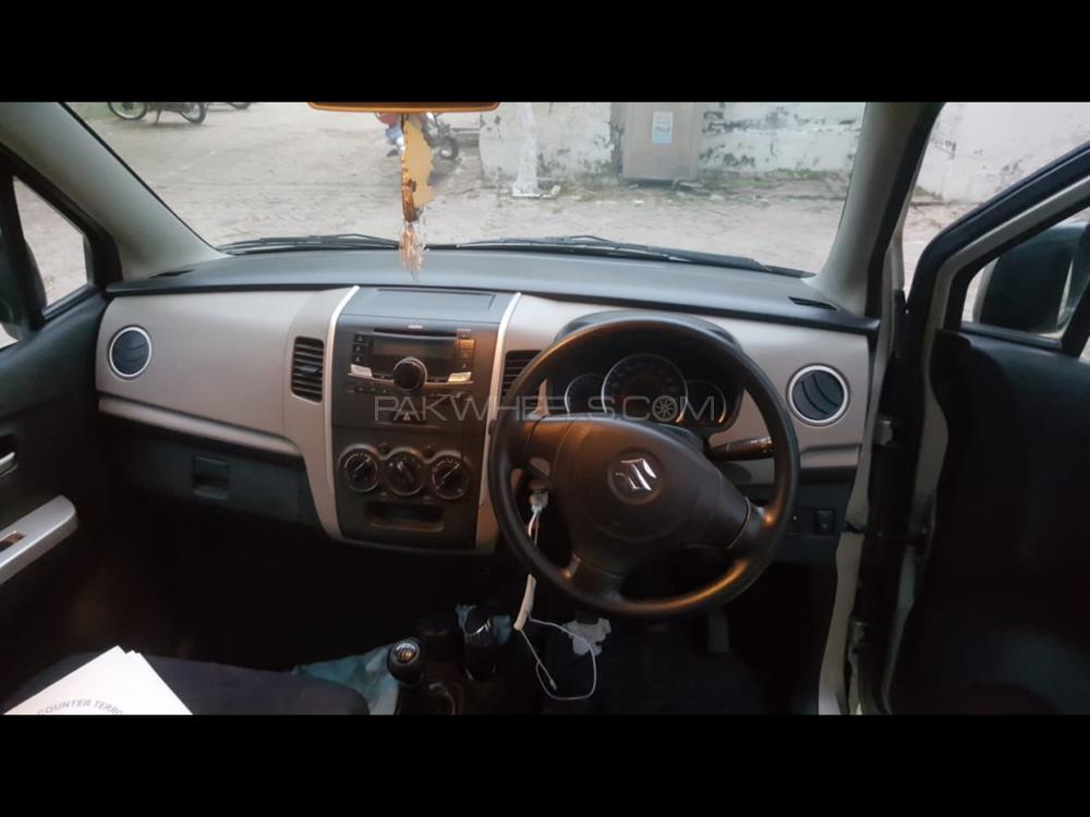 Suzuki Wagon R 2015 for Sale in Rawalpindi Suzuki Wagon R 2015 for Sale in Rawalpindi Image-8