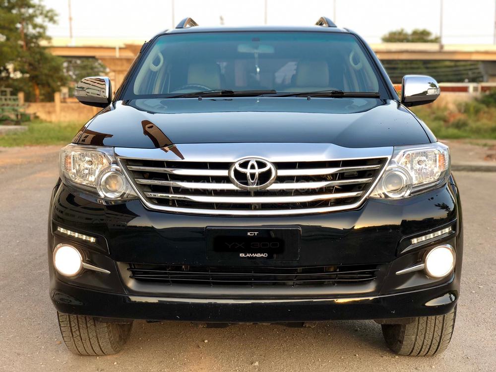 Toyota Fortuner 2013 for Sale in Rawalpindi Toyota Fortuner 2013 for Sale in Rawalpindi Image-2