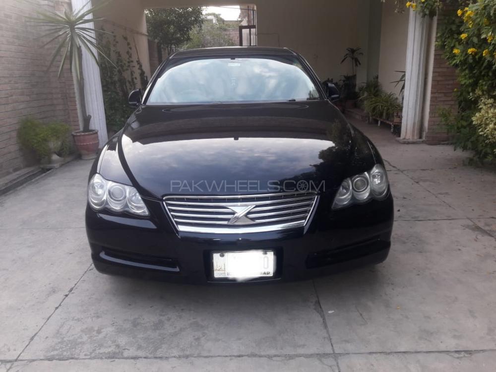 Toyota Mark X 2005 for Sale in Peshawar Toyota Mark X 2005 for Sale in Peshawar Image-9