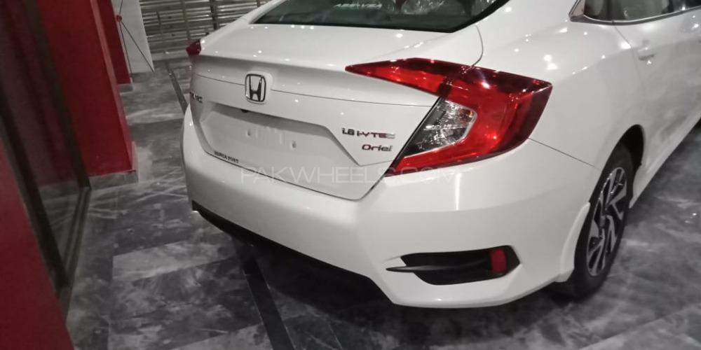 Honda Civic 2019 for Sale in Sahiwal Honda Civic 2019 for Sale in Sahiwal Image-9
