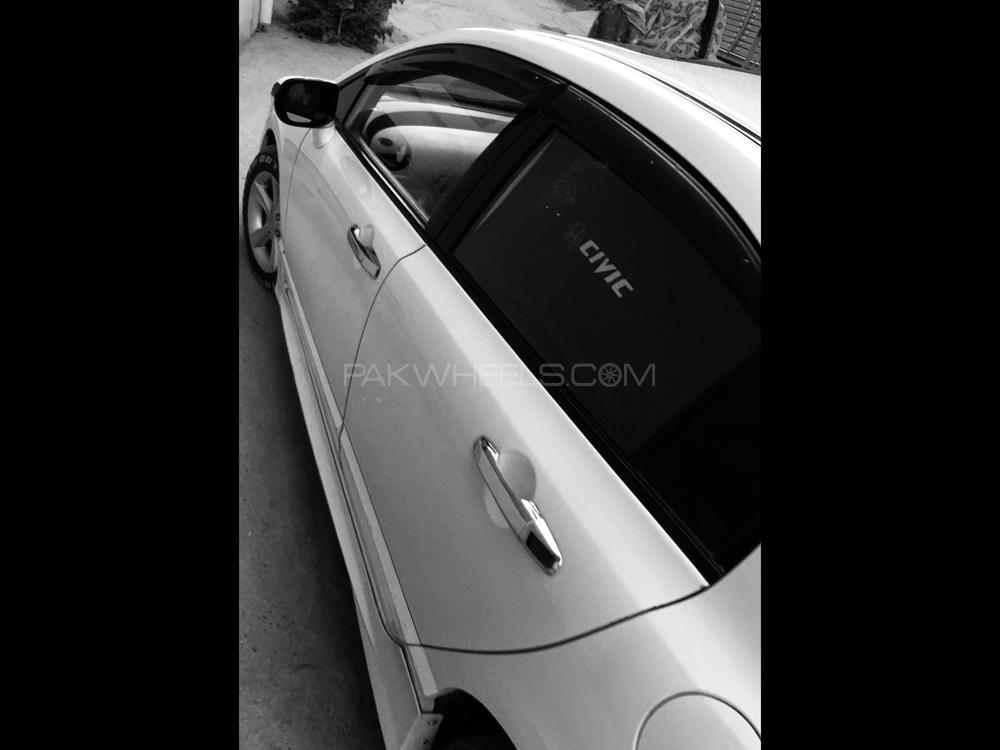 Honda Civic 2011 for Sale in Islamabad Honda Civic 2011 for Sale in Islamabad Image-5
