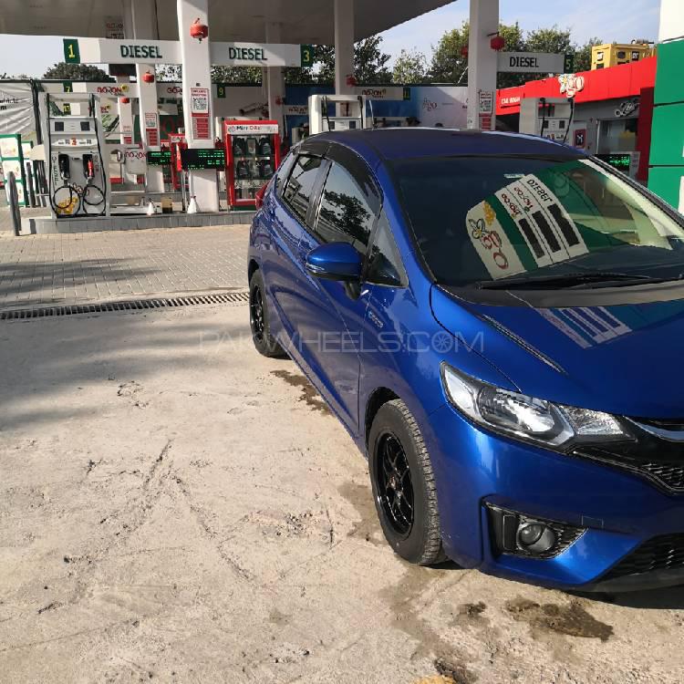Honda Fit 2015 for Sale in Islamabad Honda Fit 2015 for Sale in Islamabad Image-5