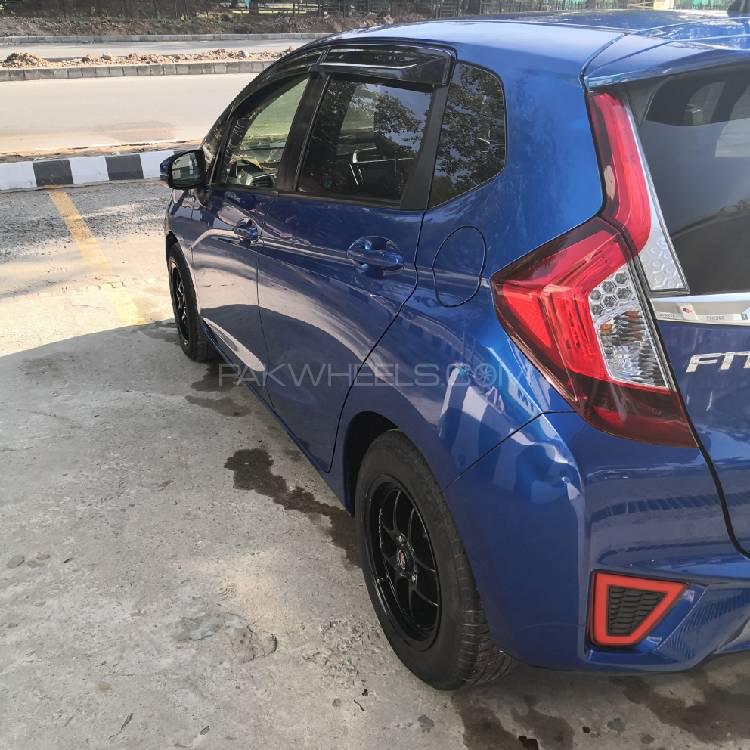 Honda Fit 2015 for Sale in Islamabad Honda Fit 2015 for Sale in Islamabad Image-3
