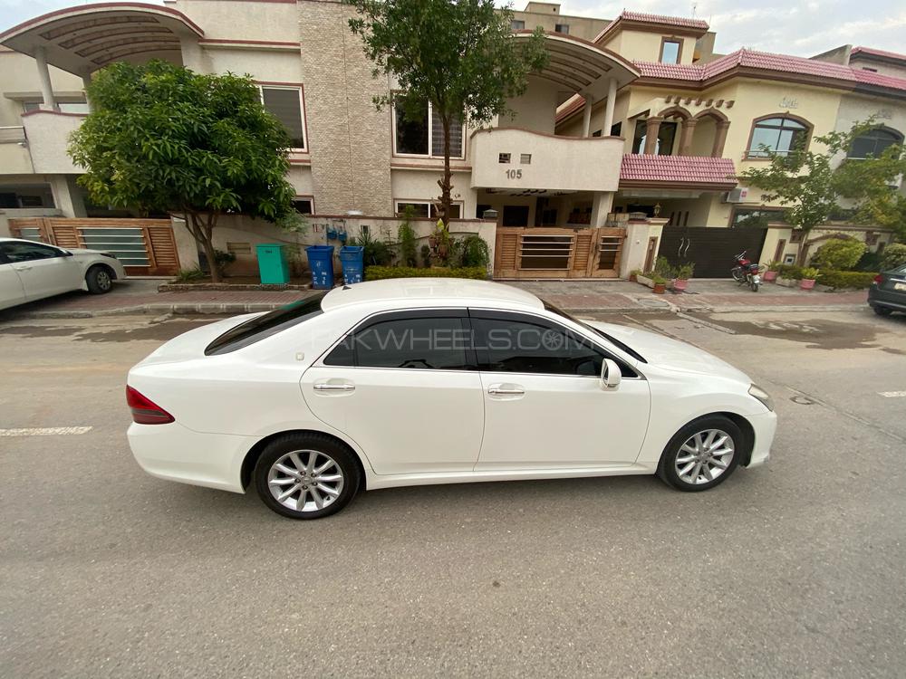 Toyota Crown 2008 for Sale in Islamabad Toyota Crown 2008 for Sale in Islamabad Image-10