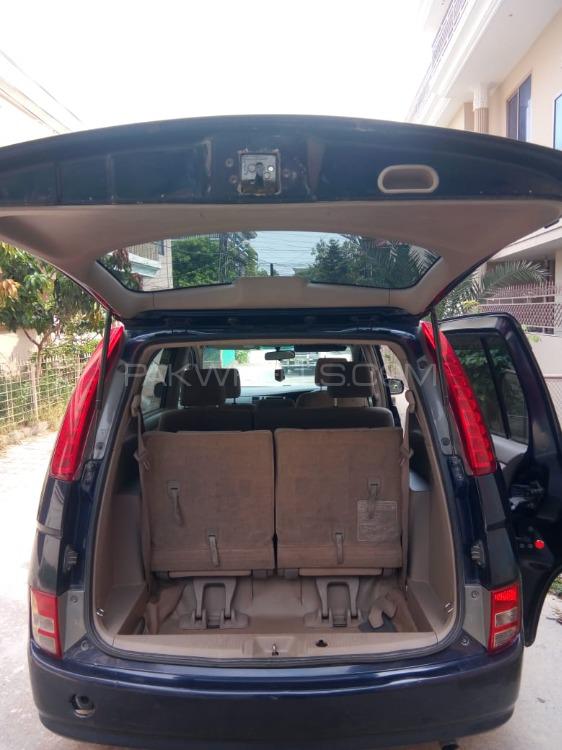 Toyota ISIS 2007 for Sale in Islamabad Toyota ISIS 2007 for Sale in Islamabad Image-10