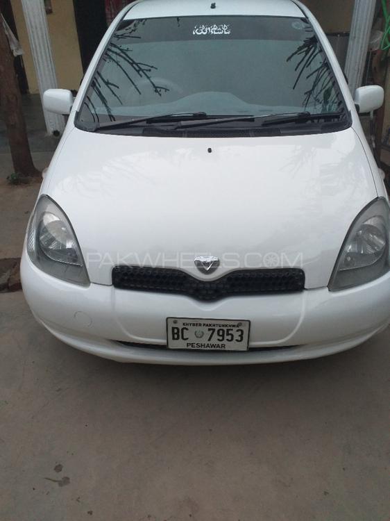 Toyota Vitz 1999 for Sale in Swat Image-1