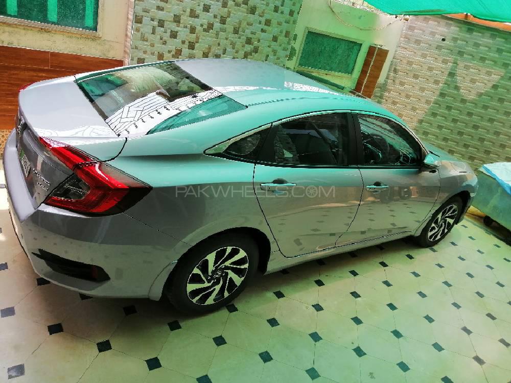 Honda Civic 2018 for Sale in Faisalabad Honda Civic 2018 for Sale in Faisalabad Image-3
