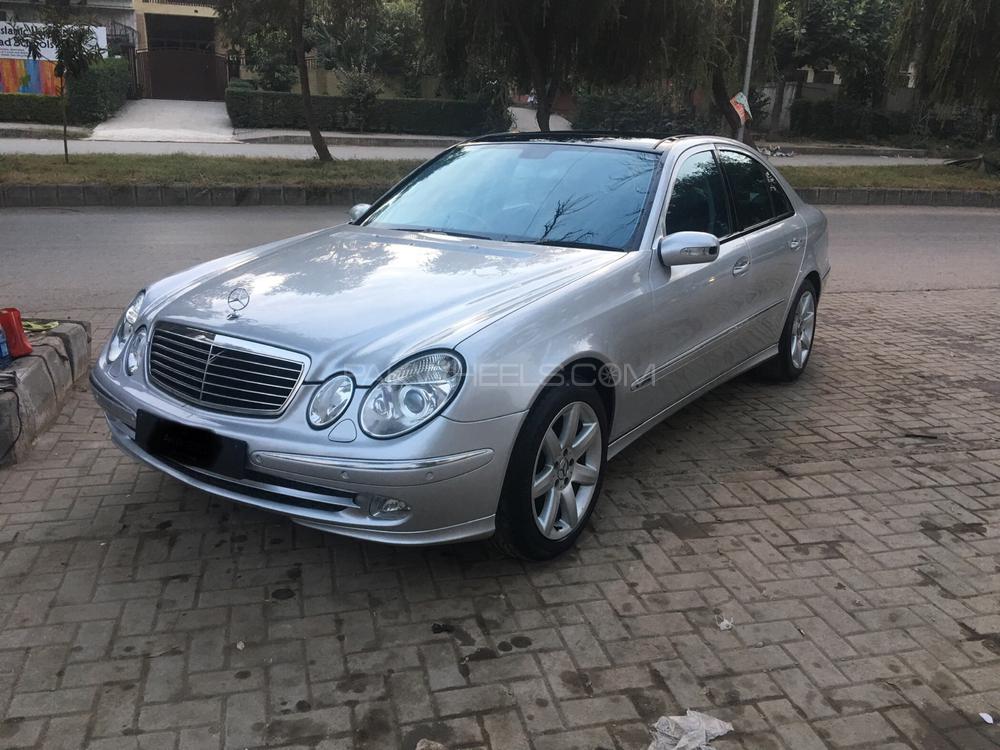 Mercedes Benz E Class 2005 for Sale in Islamabad Mercedes Benz E Class 2005 for Sale in Islamabad Image-2