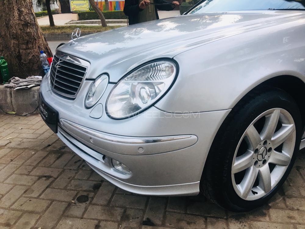 Mercedes Benz E Class 2005 for Sale in Islamabad Mercedes Benz E Class 2005 for Sale in Islamabad Image-6