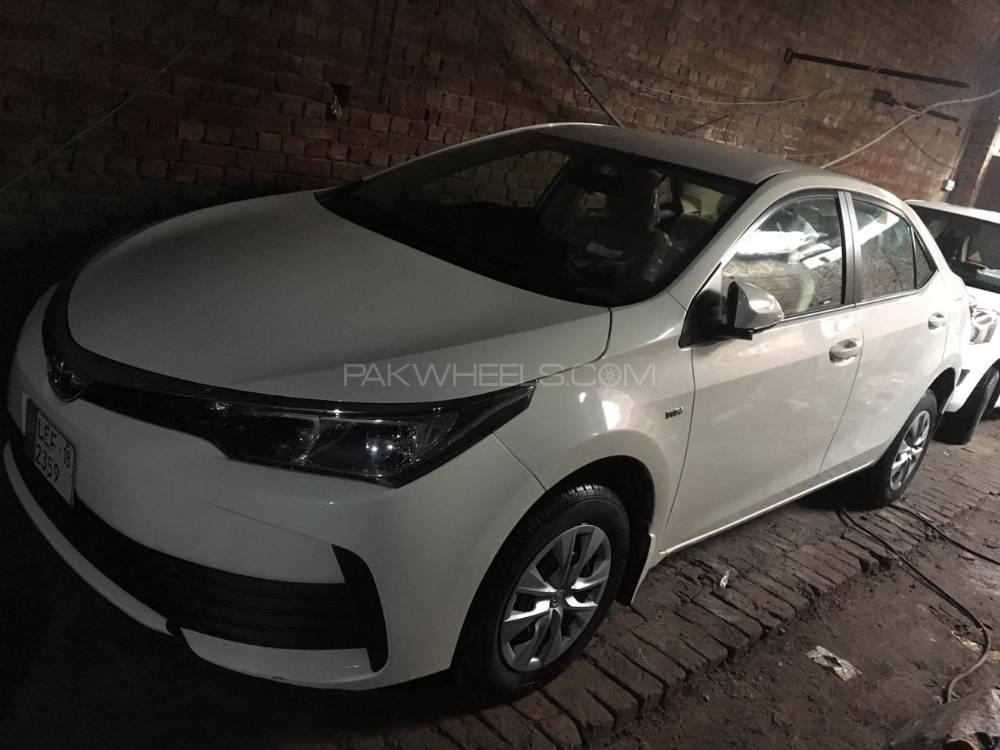 Toyota Corolla 2018 for Sale in Lahore Toyota Corolla 2018 for Sale in Lahore Image-12