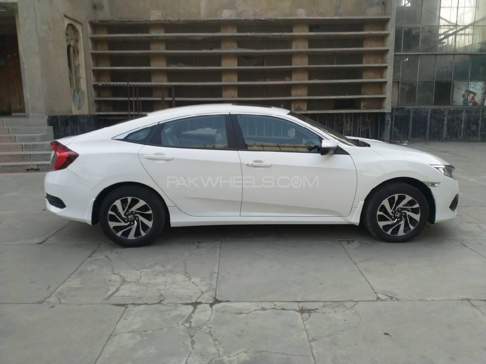 Honda Civic 2019 for Sale in Sargodha Honda Civic 2019 for Sale in Sargodha Image-9