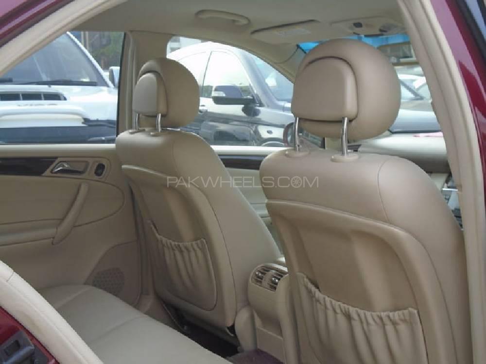 Mercedes Benz C Class 2005 for Sale in Karachi Mercedes Benz C Class 2005 for Sale in Karachi Image-8