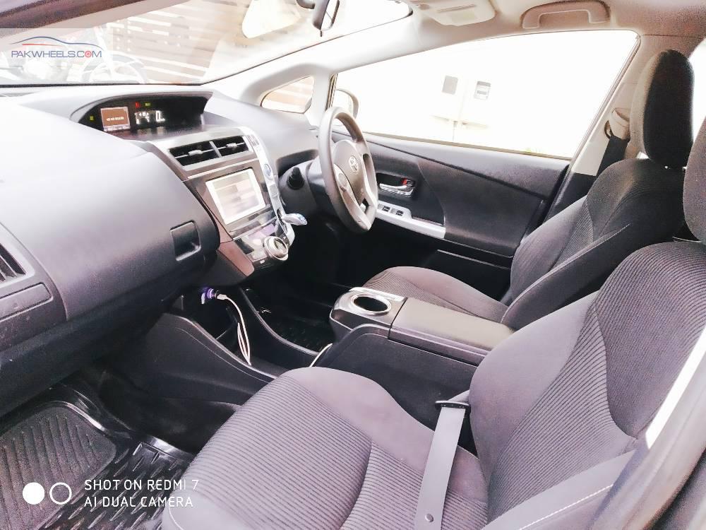 Toyota Prius Alpha 2015 for Sale in Islamabad Toyota Prius Alpha 2015 for Sale in Islamabad Image-18