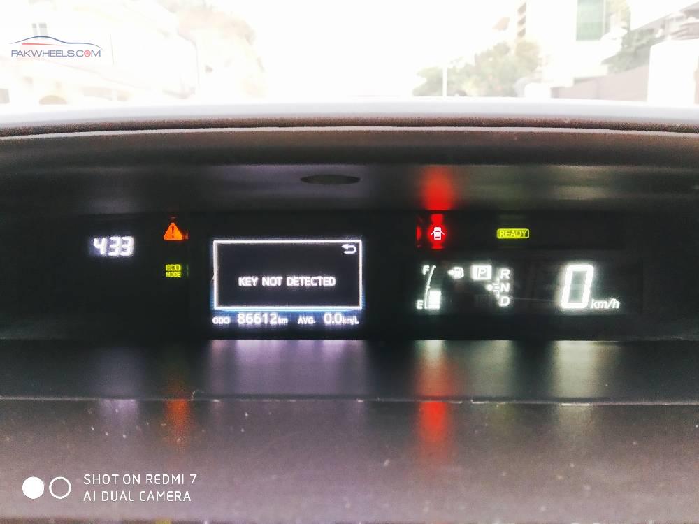 Toyota Prius Alpha 2015 for Sale in Islamabad Toyota Prius Alpha 2015 for Sale in Islamabad Image-20