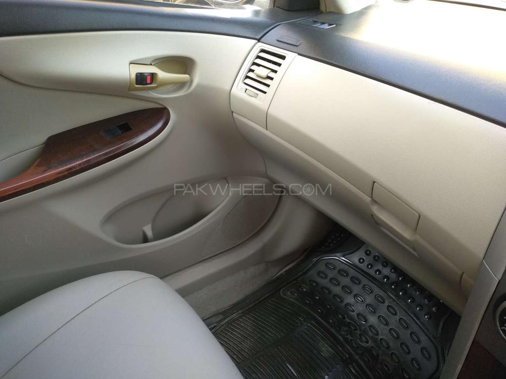 Toyota Corolla 2014 for Sale in Karachi Toyota Corolla 2014 for Sale in Karachi Image-9