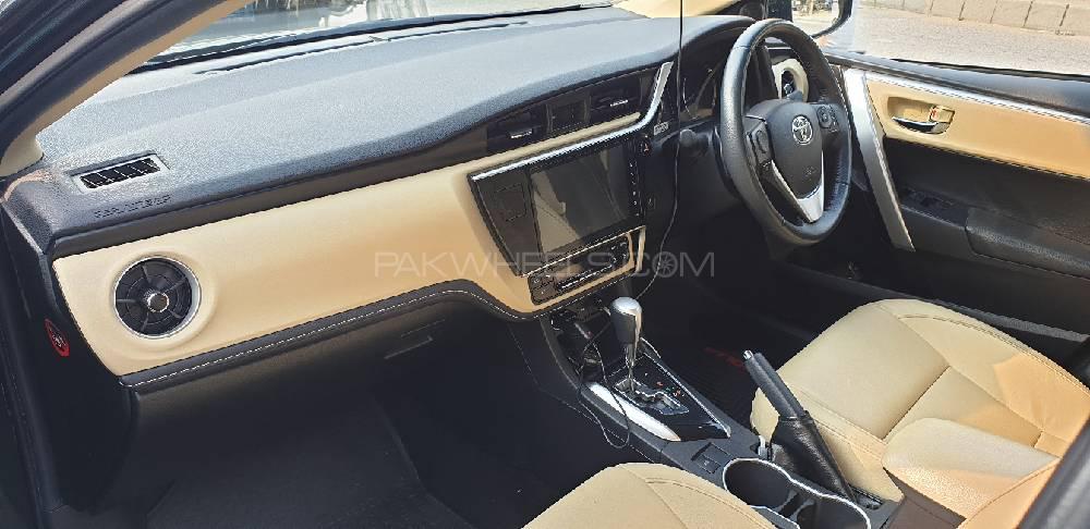 Toyota Corolla 2018 for Sale in Karachi Toyota Corolla 2018 for Sale in Karachi Image-4