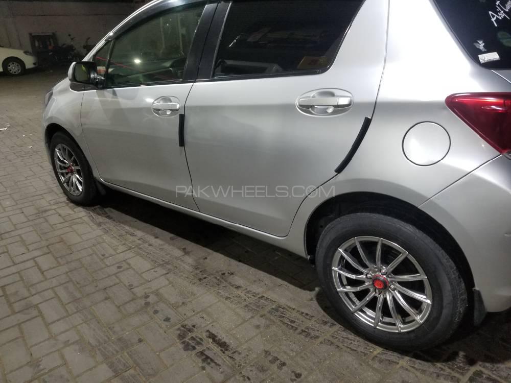 Toyota Vitz 2015 for Sale in Karachi Toyota Vitz 2015 for Sale in Karachi Image-7