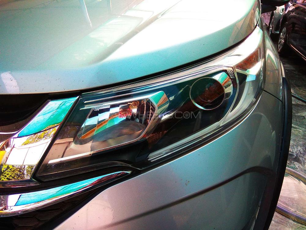 Honda BR-V 2017 for Sale in Lahore Honda BR-V 2017 for Sale in Lahore Image-12