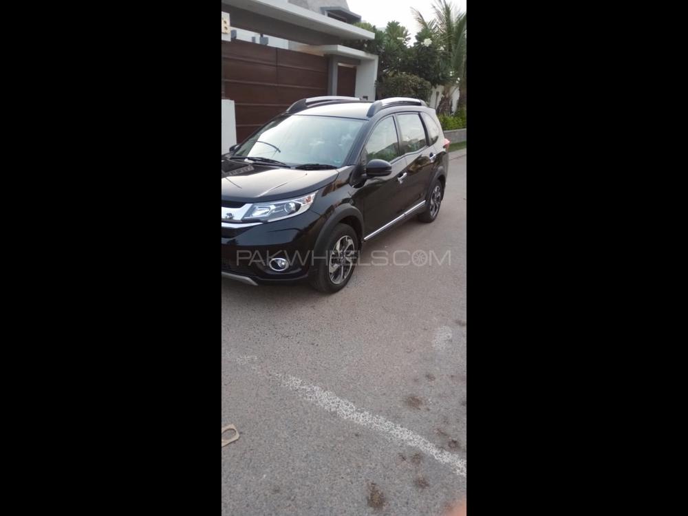 Honda BR-V 2018 for Sale in Karachi Honda BR-V 2018 for Sale in Karachi Image-4