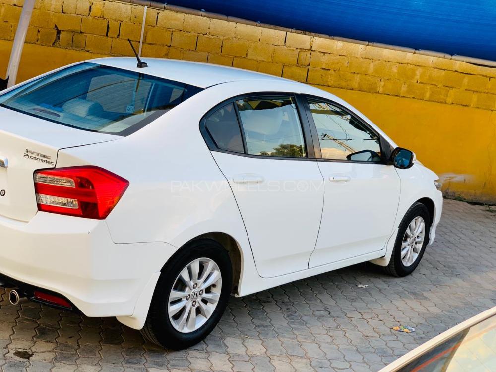 ہونڈا سٹی 2016 for Sale in ایبٹ آباد ہونڈا سٹی 2016 for Sale in ایبٹ آباد Image-9