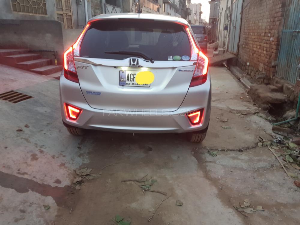 Honda Fit 2013 for Sale in Islamabad Honda Fit 2013 for Sale in Islamabad Image-2