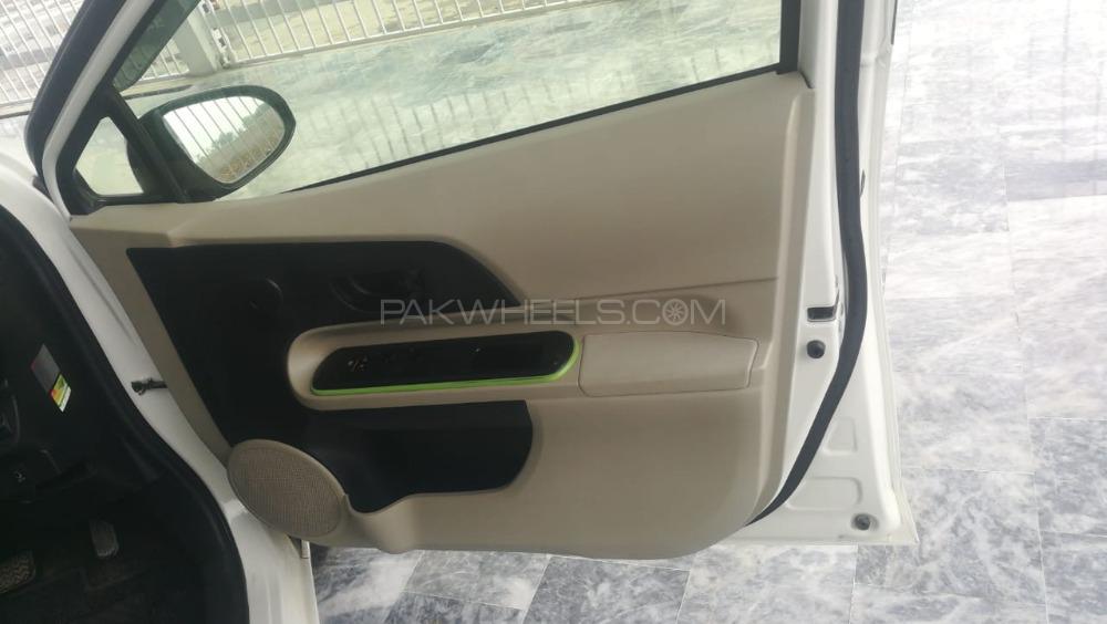Toyota Aqua 2014 for Sale in Peshawar Toyota Aqua 2014 for Sale in Peshawar Image-10