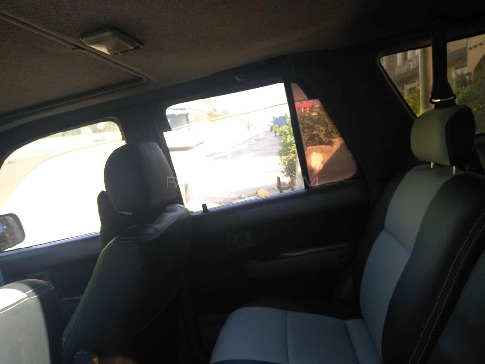 Toyota Surf 1992 for Sale in Rawalpindi Toyota Surf 1992 for Sale in Rawalpindi Image-11