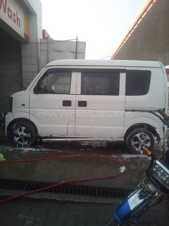 Mazda Scrum Wagon 2012 for Sale in Lahore Mazda Scrum Wagon 2012 for Sale in Lahore Image-3