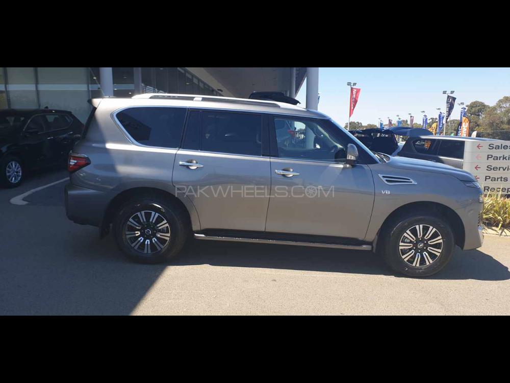 Nissan Patrol 2019 for Sale in Karachi Nissan Patrol 2019 for Sale in Karachi Image-6
