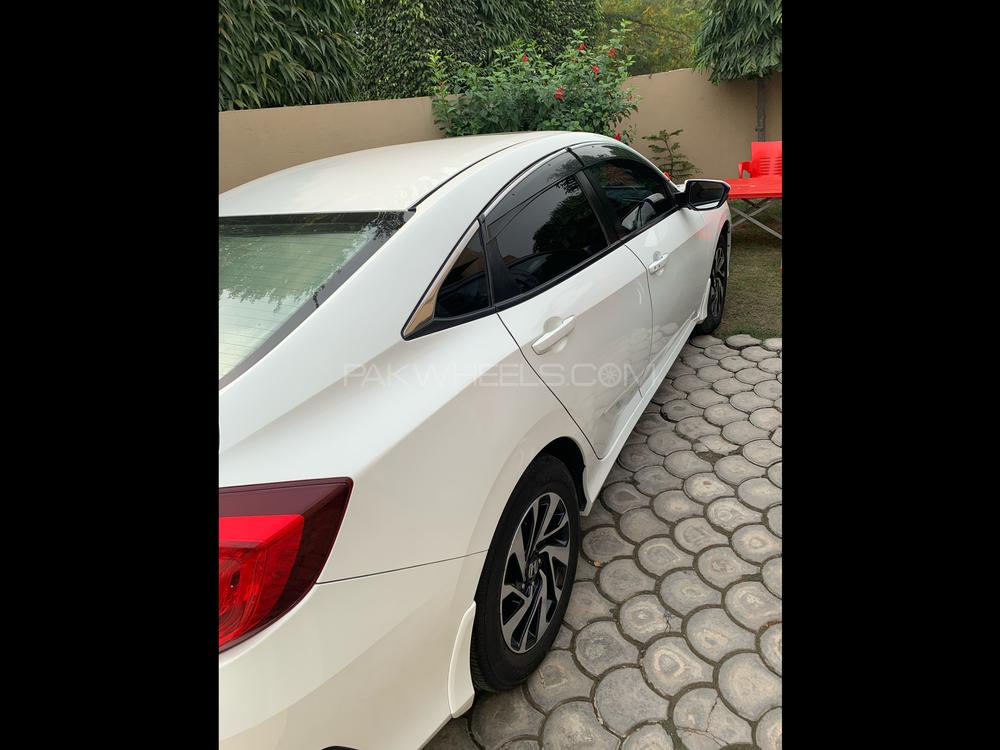 Honda Civic 2018 for Sale in Lahore Honda Civic 2018 for Sale in Lahore Image-4