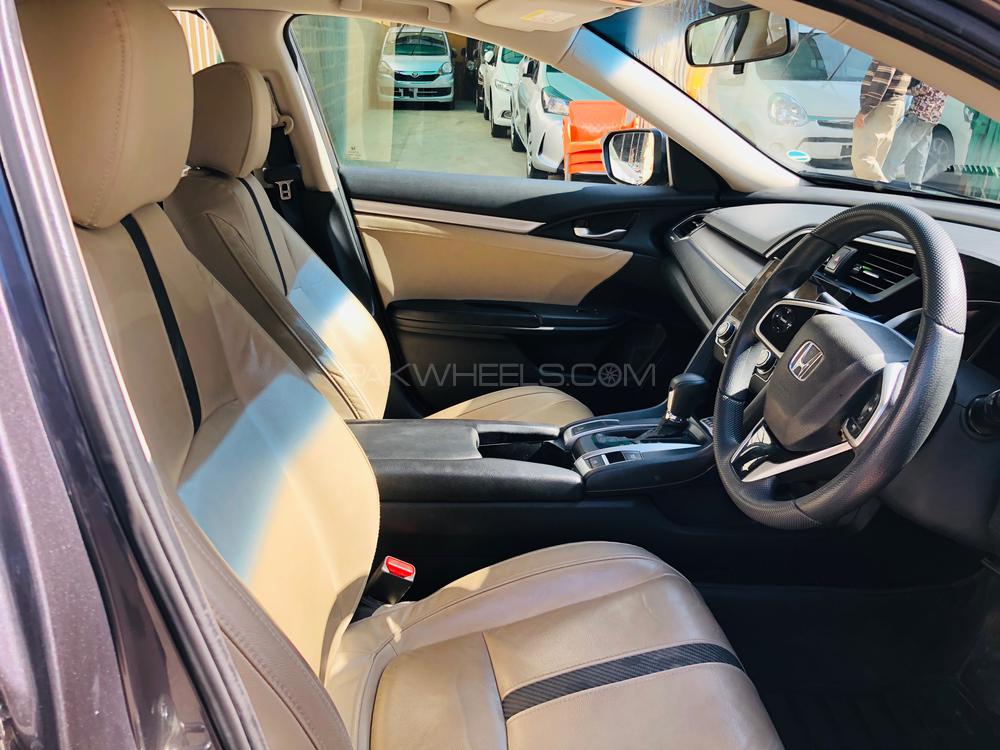 Honda Civic 2018 for Sale in Karachi Honda Civic 2018 for Sale in Karachi Image-8